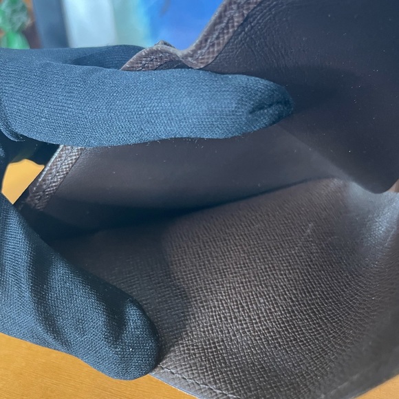 Sold on my instagram. Louis Vuitton Men’s Bifold wallet kn Damier Ebene - Picture 12 of 16